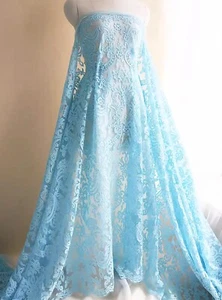Tela de tul de encaje bordado floral azul cielo de lujo de 1 metro ribete de encaje festoneado - Imagen 1 de 8