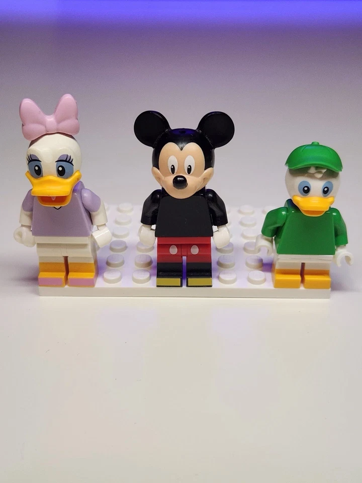 Lego Juego de 3 Minifiguras Mickey Donald y Daisy Duck Serie Disney Foto 1 de 4