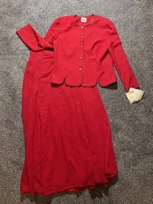 Vintage NWT LESLIE FAY EVENINGS Size 16 Red Two Piece Floor Length Skirt/Top Set - Image 1 of 4