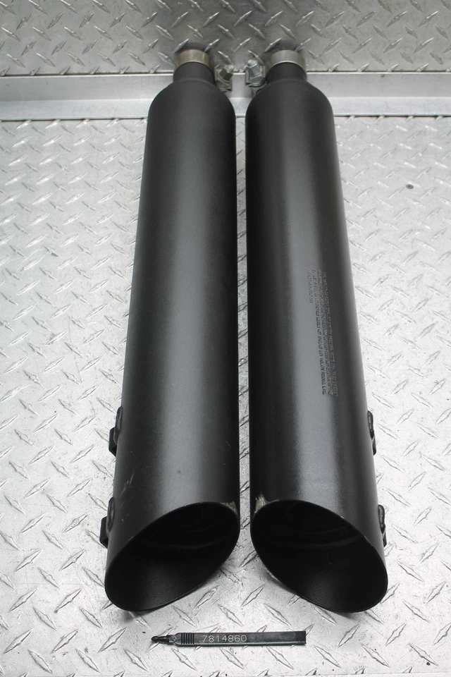 Silenciadores de escape izquierdo derecho Harley-Davidson Road Glide Special FLTRXS 2025  Foto 1 de 4