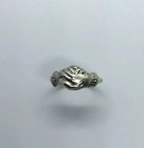 Hand Shaking Ring Unisex Made In 9ct Yellow, White or Rose Gold (In your Size) - Picture 1 of 3