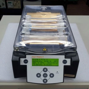 Sistema de enfoque isoeléctrico Amersham Biosciences Ettan IPGphor II - Imagen 1 de 8