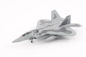 EE. UU. Lockheed Martin F-22 Raptor Virginia 1/100 modelo de avión fundido a presión - Imagen 1 de 7