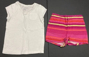 Girl's Gap Outfit size 5 - White Top w/Bright Pink Striped Shorts EUC - Picture 1 of 7