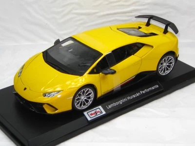 LAMBORGHINI HURACAN PERFORMANTE AMARILLO METÁLICO 1:18 NUEVO EN CAJA. Foto 1 de 4