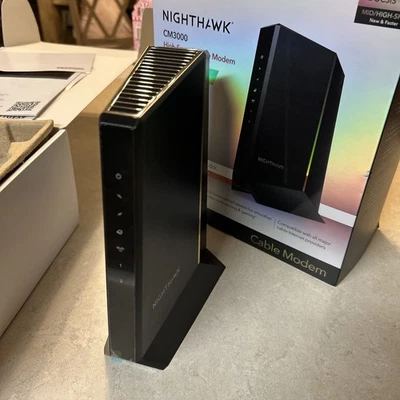 Netgear Nighthawk Multigig Cable Modem CM3000 2.5Gbps - Image 1 of 4