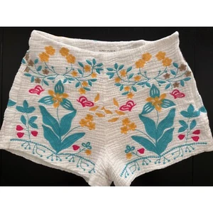 Pantalones Cortos Honey Punch Bordados Algodón Arrugado Mujeres Pequeños Blanco Forrado Cremallera Lateral - Imagen 1 de 8