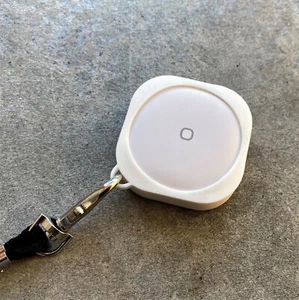 Samsung SmartThings Button Soft Cover - Picture 1 of 5