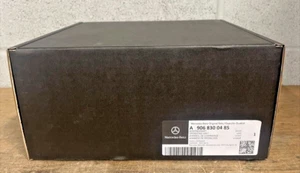 GENUINE MERCEDES-BENZ HEATER CONTROL PANEL, FOR 906 SPRINTER, A9068300485 - Picture 1 of 3