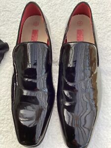 Rossellini Mens Slip On Shoes Black Patent Leather Loafer + Dress Socks.