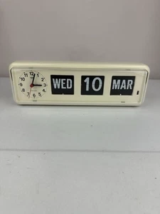 Twemco BQ-38 Flip Clock Calendar White Quartz Desk Wall TESTED - Picture 1 of 9