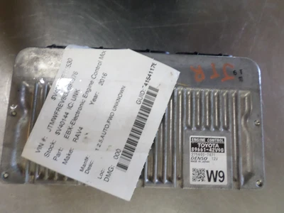 Módulo de control del motor Toyota Rav4 2016-2018 2,5 L tracción delantera ECM ECU OEM 89661-42V90 *J Foto 1 de 4