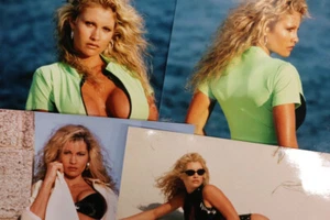 WWF / WWE - SABLE - 4 8x10 Photo Pin-Ups - 1999 Swimsuit RARE - Picture 1 of 5