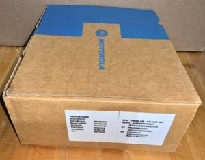 MOTOROLA PM400 UHF 438-470 MHz 40W UHF MOBILE RADIO AAM50RPF9AA3AN FreePriority - Zdjęcie 1 z 18