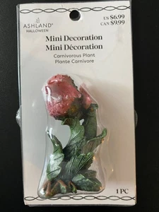 ASHLAND HALLOWEEN MINIATURES CARNIVOROUS PLANT ~ NEW IN PKG 2025 - Picture 1 of 3