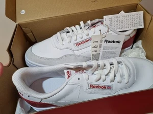 Reebok Classics, Court Peak White & Red Trainers Uk 10.5 New In Box - Picture 1 of 11