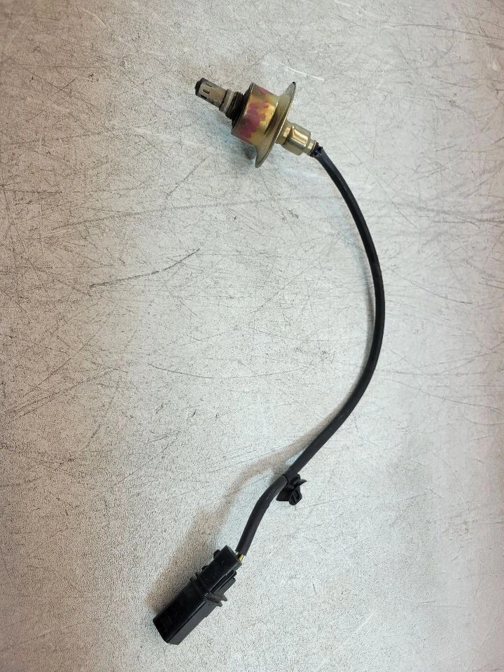 Sensor de oxígeno superior delantero KIA FORTE 2010 2011 2012 2013 OEM 39210-2G100 Foto 1 de 4