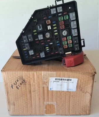 Buick Enclave GMC Acadia 2013-2014 caja de fusibles motor OEM 22837008 Foto 1 de 4