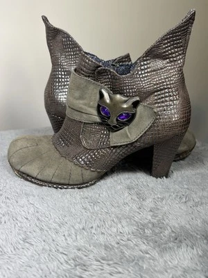 Irregular Choice Miaow Whimsical Grey Ankle Size Boots UK 6 Eu 39  - Image 1 of 4