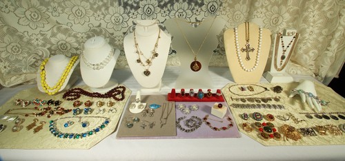 Lotto gioielli di design 90pz GIVENCHY BEAU EMMONS SARAH JEWELART MONET CORO 925 NOS