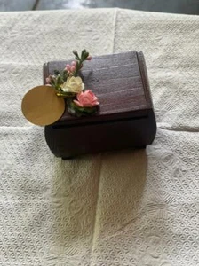 New Small  Wooden Case Storage Box for Jewelers, Money, Small Gadgets Gift Wood  - Picture 1 of 4