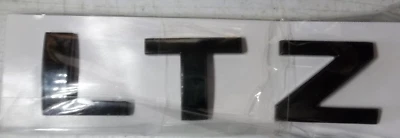 Nuevo emblema de letra LTZ emblema OEM para Chevrolet Silverado 2019-2022 negro brillante Foto 1 de 3