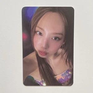 Twice Nayeon Na Official Photocard - Picture 1 of 1
