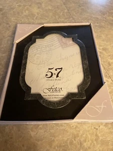 New Renshaw Clover picture frame - Picture 1 of 1