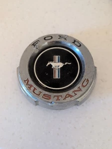 NEW 1965-6 Mustang Pony Gas Cap Original Look Chrome Cap B012 - Bild 1 von 3