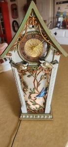 Hallmark Keepsake The Beauty of Birds Clock -LIGHT, SOUND & MOTION- 2020  - Picture 1 of 9