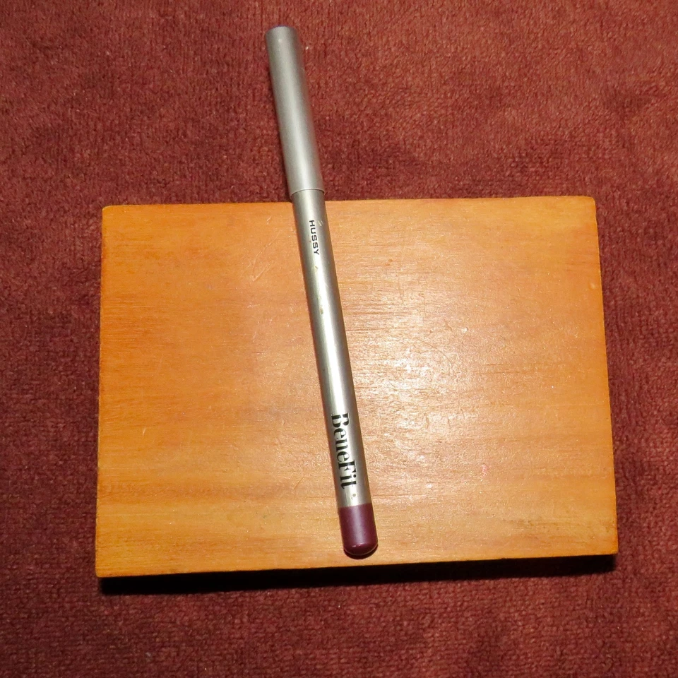 BENEFIT Vintage Lipliner Pencil Hussy Made in Germany RARE DISC - Image 1 of 2