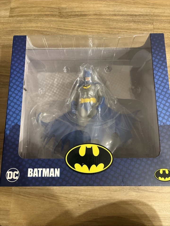 Estatua DC Heroes Batman 1989 escala 1:8 - vistas previas exclusivas Foto 1 de 4
