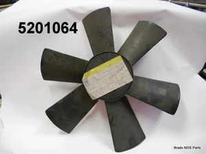 NOS MoPar 1978-81 Plymouth Dodge RADIATOR FAN 5201064 - Bild 1 von 1