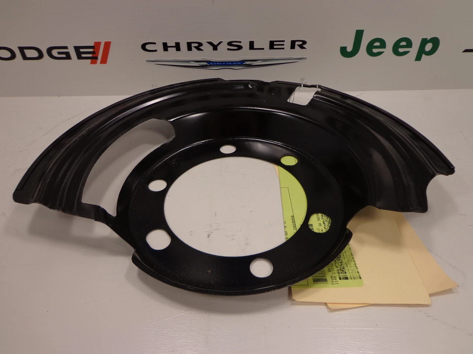 84-06 Jeep Wrangler Cherokee New Dust Brake Sheild Right Side Mopar Factory Oem - Image 1 of 1