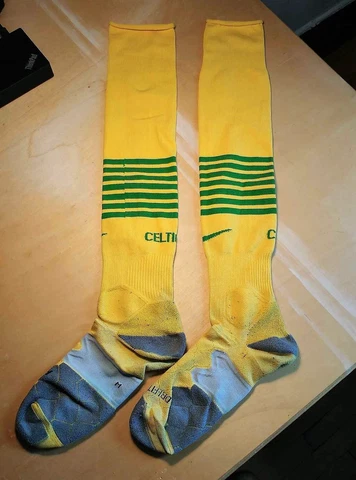 2013/14 Nike Celtic F.C. Official Secondary Socks Size Medium *MINT* Cover