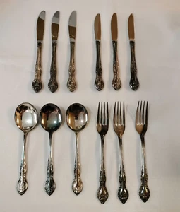 Vintage Silverplate Cutlery Set - Elegant Floral Design - 12 Pieces Rodd - Picture 1 of 10