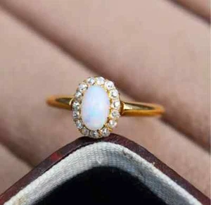 Natural Fire Opal 1.50Ct Oval Cut Halo Wedding Ring 14K Yellow Gold Plated - Picture 1 of 10
