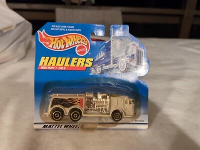 Hot Wheels Haulers Heat Fleet 1 Of 3 Firetruck Sealed - Image 1 of 4