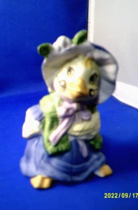 *VINTAGE 1989 TRIPPIES CERAMIC MOTHER GOOSE BELL TAIWAN 4 1/2"T - Imagen 1 de 2