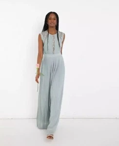 TFNC bridesmaid lace insert plunge front maxi dress in sage New With Tag - Picture 1 of 14