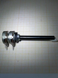 2x220K Potentiometer Pot Potentiometer 2x 220 K Ohm Lin Achse 6 P.N148 - Bild 1 von 5