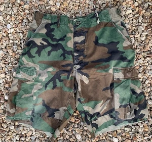 Pantalones Cortos De Colección Y2K Para Hombres 34x10 Camuflaje Ejército Carga Corte Verde - Imagen 1 de 6