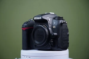 Nikon D7000 DSLR Camera - Body only - 98355 Shutter Count - Picture 1 of 14