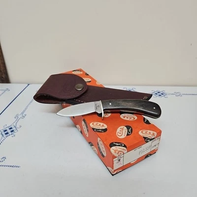 CASE XX Li’l Devil P51 SSP 1970-10-DOT UN-USED/SHARPENED W/ Orig. BOX AND SHEATH - Image 1 of 4