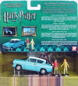 Corgi Toys 1:43 Harry Potter & MR WEASLEY'S FORD ANGLIA" Movie Car Set MIB RARE! - Picture 1 of 9