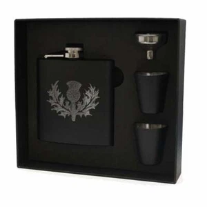 Art Pewter Happy 21st (Thistle) engraved Black 6oz Hip Flask Box Set HF6 B S-21 - Picture 1 of 2