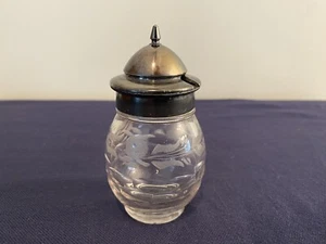 Etched Glass Silver Plate Lid Jelly or Mustard Jar Vintage - Picture 1 of 8