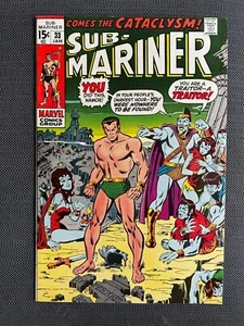 SUB-MARINER #33 VF/VF+ - Imagen 1 de 3