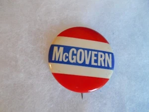 Presidential George McGovern Pin Back Campaign President Political Button Badge - Picture 1 of 2