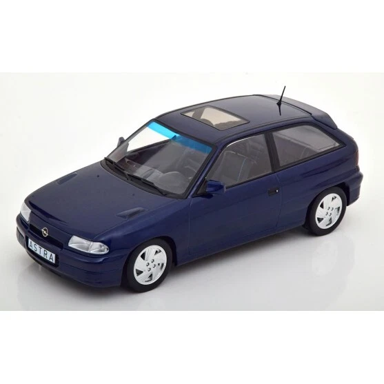 Opel Astra F GSi 1992 Dark Blue 1:18 - Immagine 1 di 1